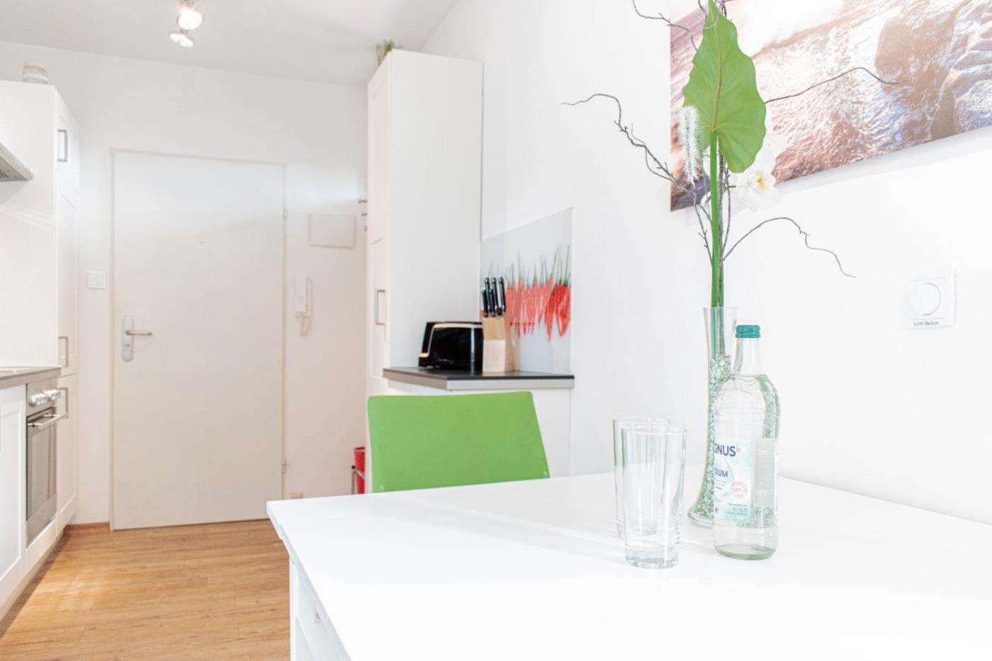 Ferienwohnung Mika ティメンドルファー・シュトラント エクステリア 写真