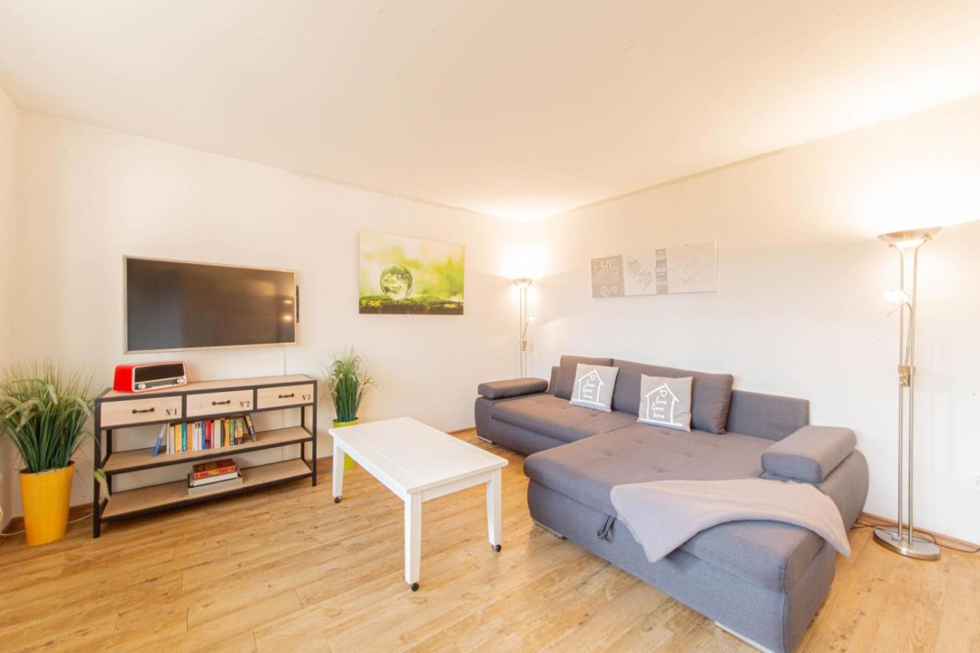 Ferienwohnung Mika ティメンドルファー・シュトラント エクステリア 写真